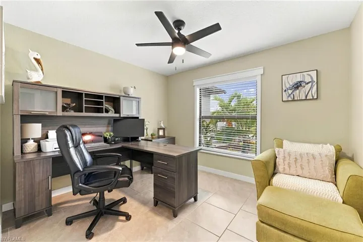 2323 Nw 43rd Ave, Cape Coral, Florida 33993