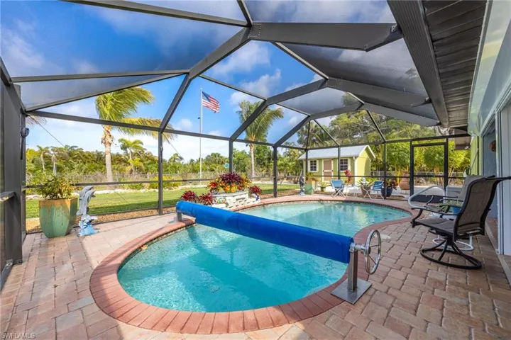 Fantastic heated pool