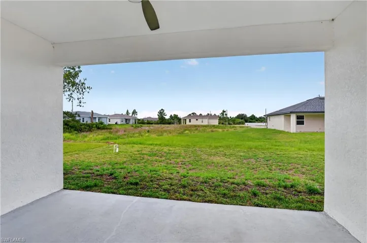 454 Mercedes Ct, Lehigh Acres, Florida 33972
