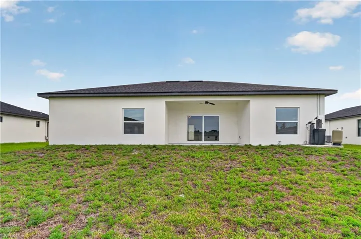 454 Mercedes Ct, Lehigh Acres, Florida 33972