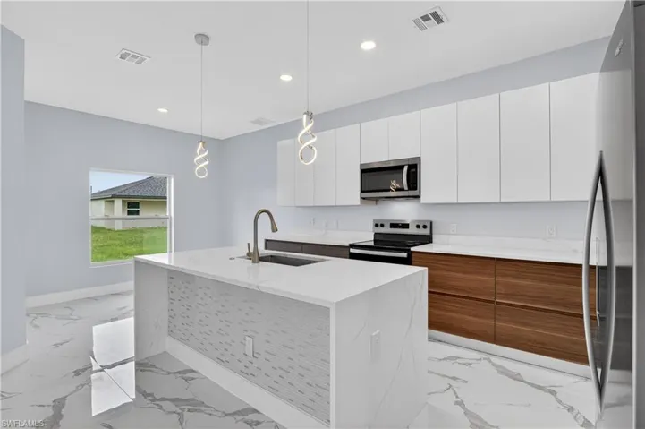 454 Mercedes Ct, Lehigh Acres, Florida 33972
