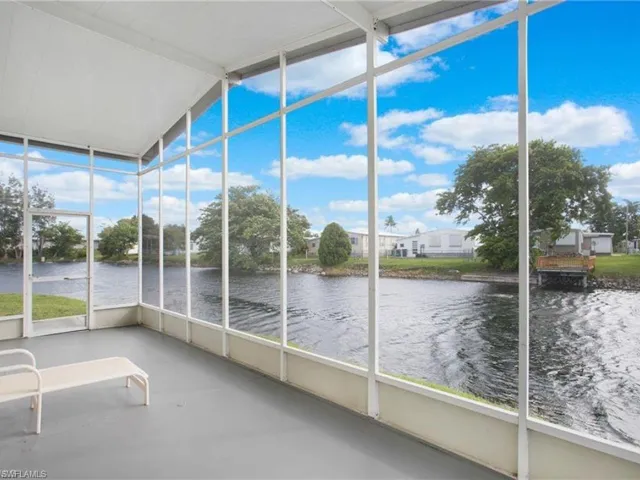 819 Cape Haze Ln, Naples Fl 34104