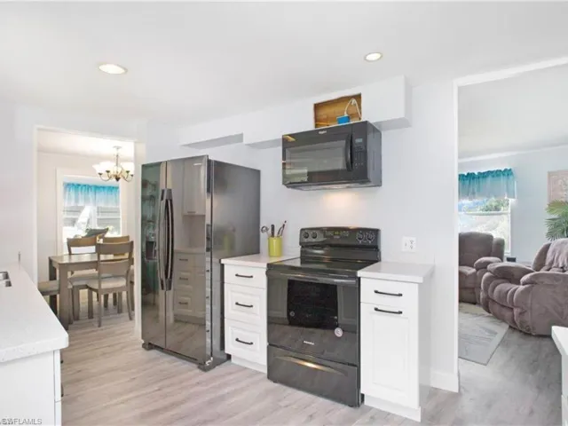 819 Cape Haze Ln, Naples Fl 34104