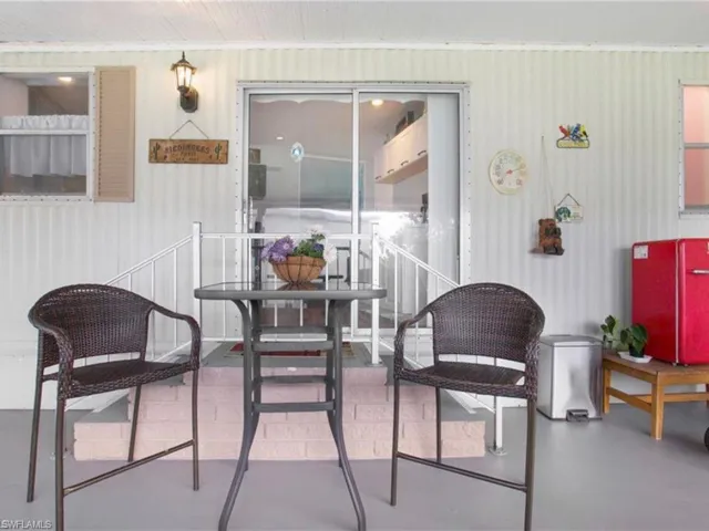 819 Cape Haze Ln, Naples Fl 34104