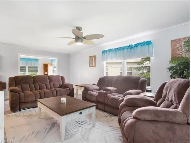 819 Cape Haze Ln, Naples Fl 34104