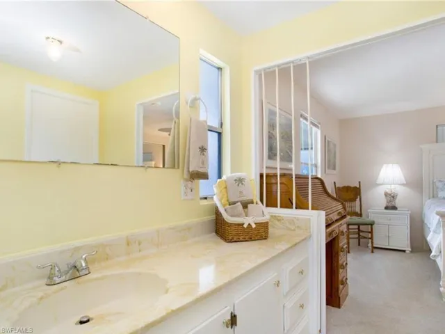819 Cape Haze Ln, Naples Fl 34104