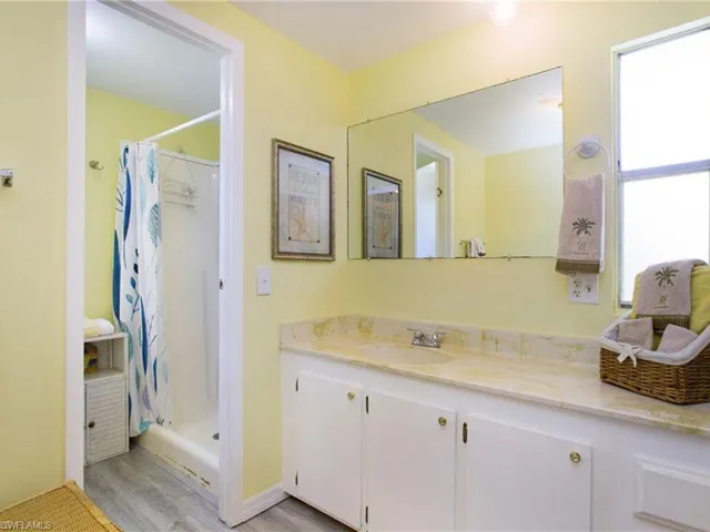819 Cape Haze Ln, Naples Fl 34104
