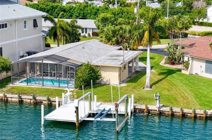 129 Pago Pago Dr E, Naples, Florida 34113