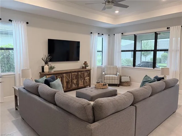 20024 Hartford Blvd, Estero, Florida 33928