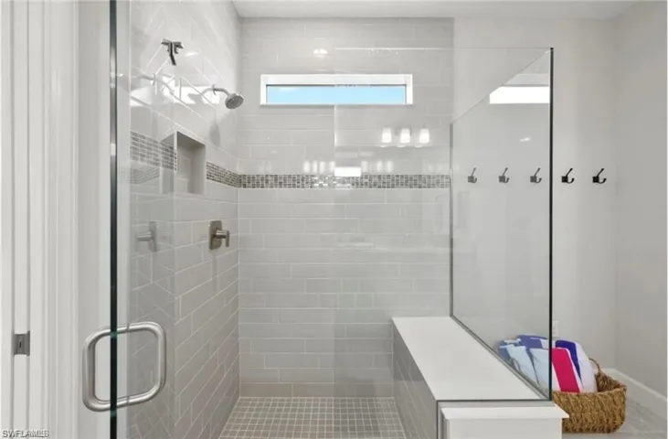 20024 Hartford Blvd, Estero, Florida 33928