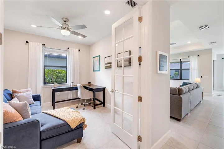 20024 Hartford Blvd, Estero, Florida 33928