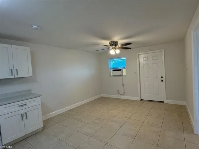4602  Gulfstream  DR, Naples, FL 34112