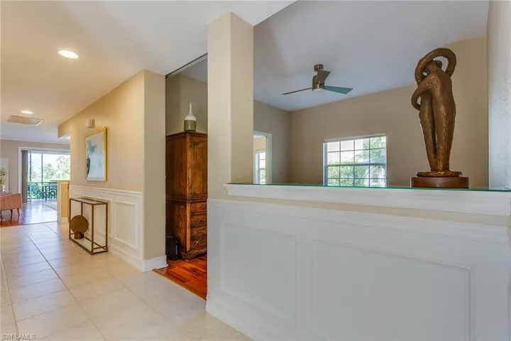 8177 Saratoga Dr 1002, Naples, Florida 34113