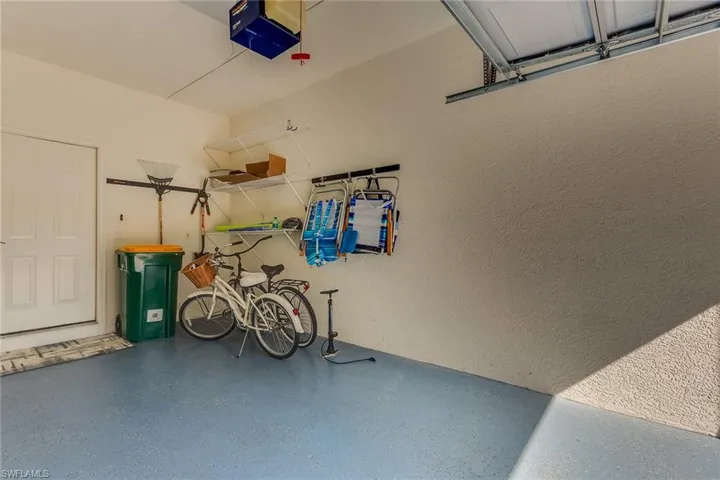 8177 Saratoga Dr 1002, Naples, Florida 34113