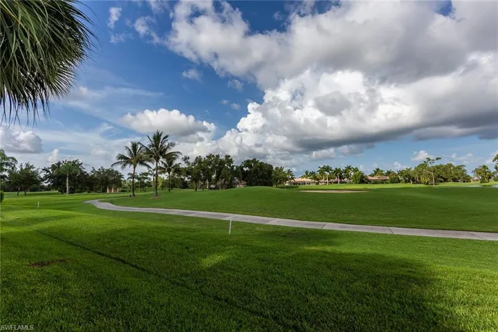 8177 Saratoga Dr 1002, Naples, Florida 34113