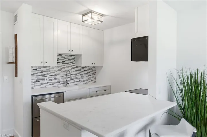 421 12th Ave S A3, Naples, Florida 34102