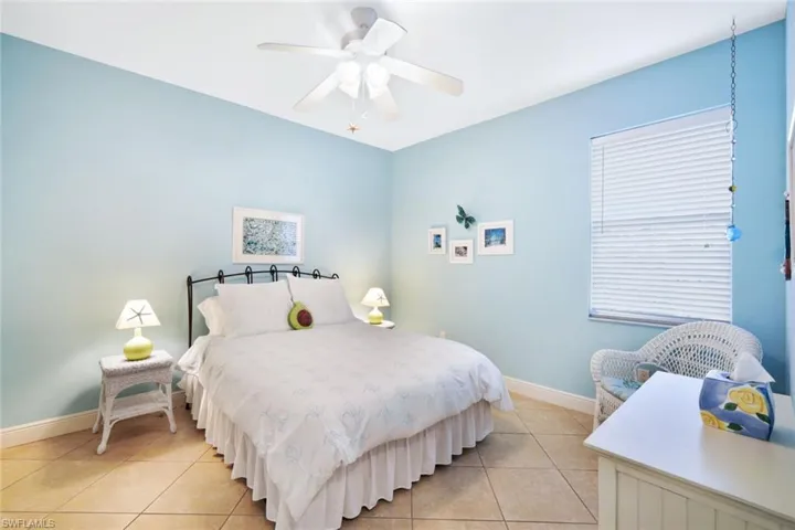 Guest Bedroom #1