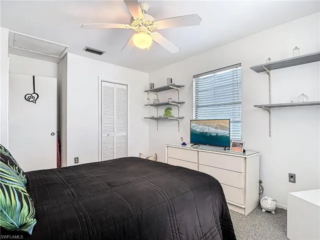Large Guest bedroom # 2