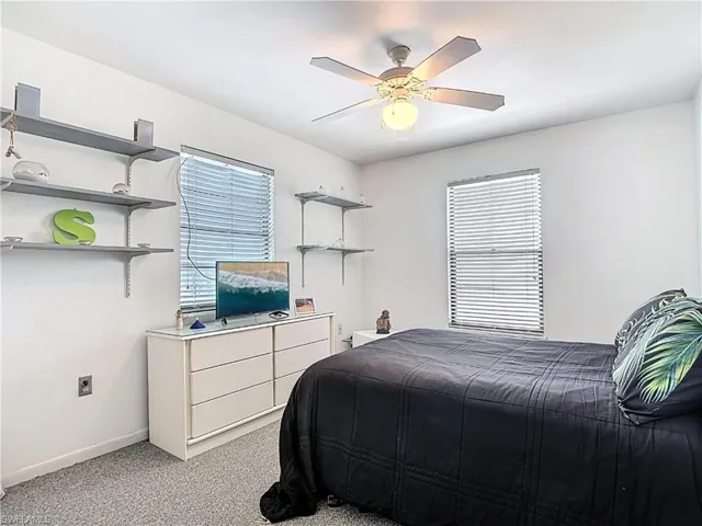 Large Guest bedroom #2