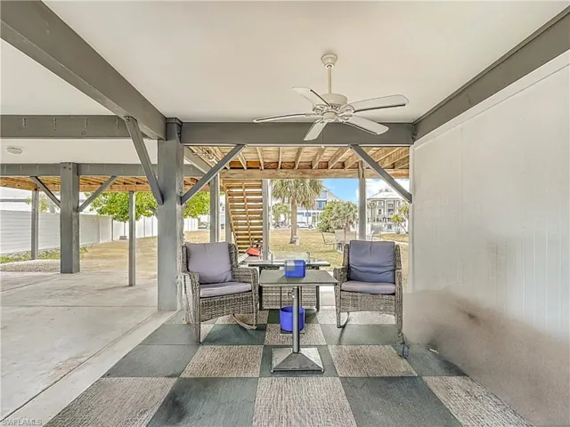 8010  Buccaneer  DR, Fort Myers Beach, FL 33931
