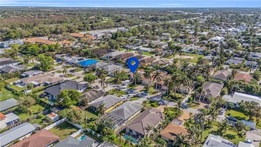 828  104th N AVE, Naples, FL 34108