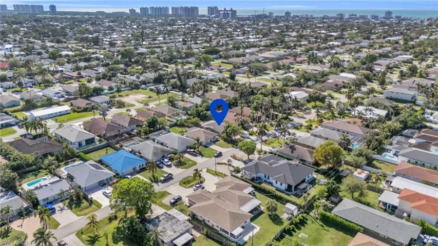 828  104th N AVE, Naples, FL 34108