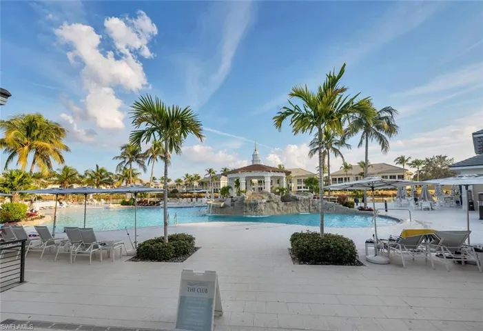 Club house pool