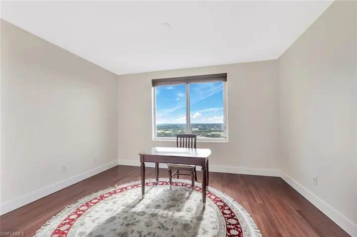 Additional bedroom