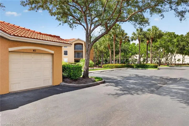8659 River Homes Ln 1106, Bonita Springs, Florida 34135
