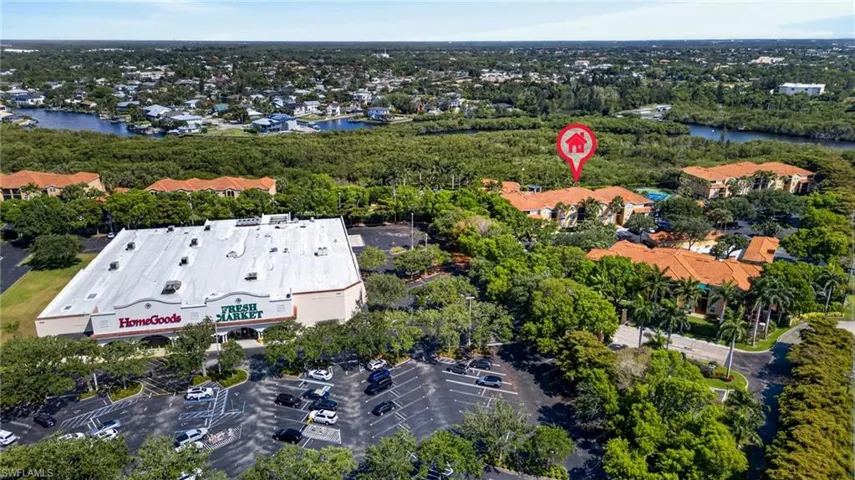 8659 River Homes Ln 1106, Bonita Springs, Florida 34135