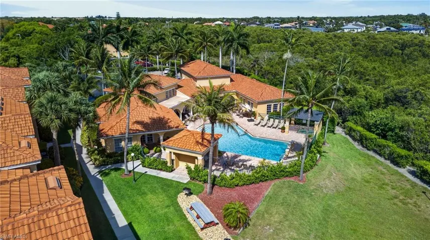 8659 River Homes Ln 1106, Bonita Springs, Florida 34135