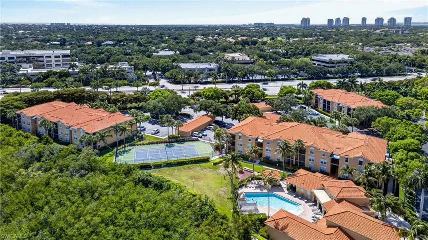 8659 River Homes Ln 1106, Bonita Springs, Florida 34135