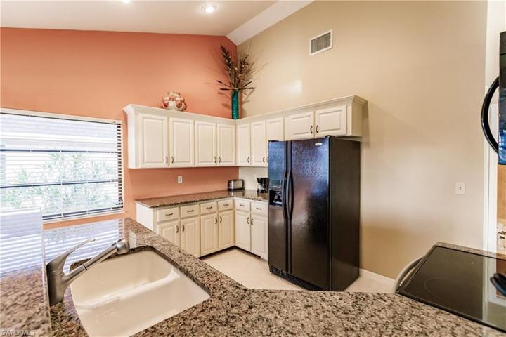 5012 SW 10th  AVE, Cape Coral, FL 33914