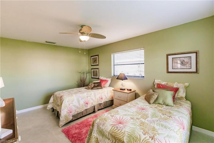 5012 SW 10th  AVE, Cape Coral, FL 33914