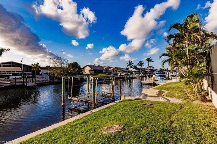 5012 SW 10th  AVE, Cape Coral, FL 33914