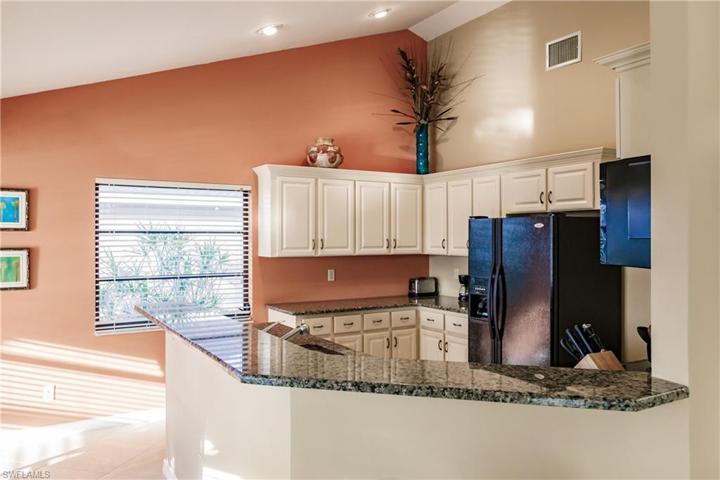5012 SW 10th  AVE, Cape Coral, FL 33914