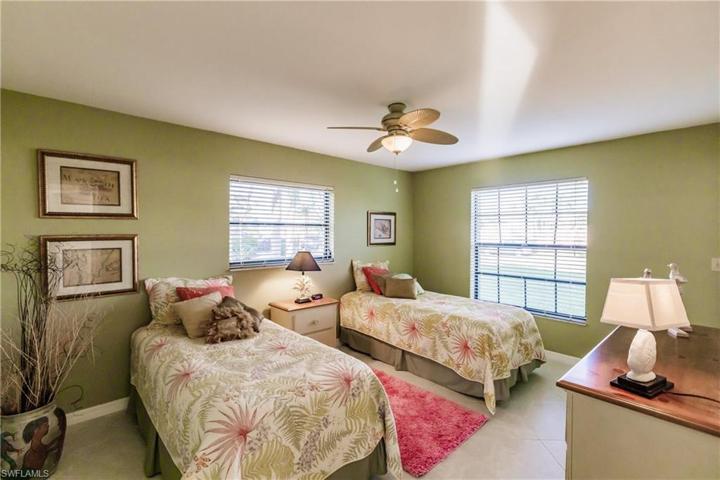5012 SW 10th  AVE, Cape Coral, FL 33914