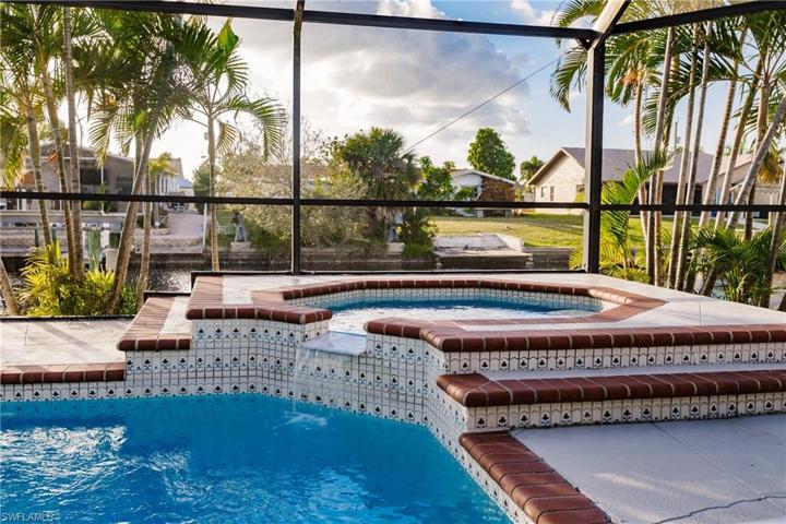 5012 SW 10th  AVE, Cape Coral, FL 33914