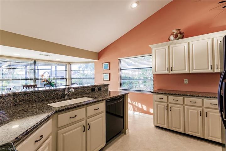 5012 SW 10th  AVE, Cape Coral, FL 33914