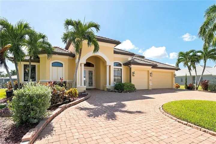 5055 Sorrento Ct, Cape Coral, Florida 33904