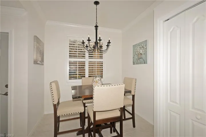 Breakfast nook