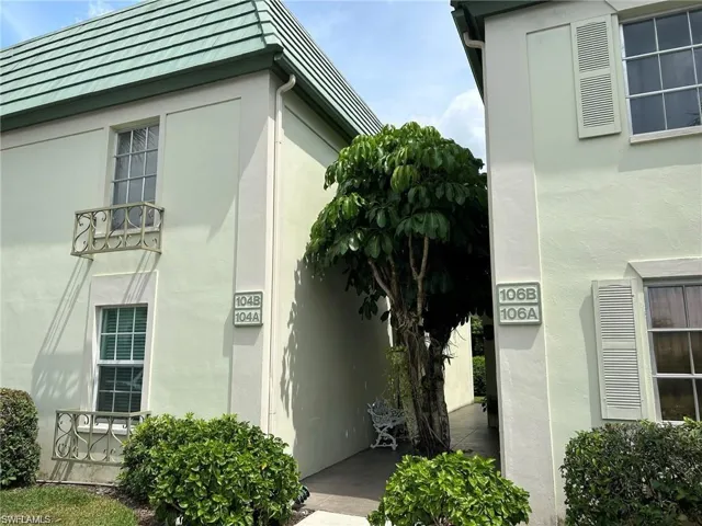 104 Bob O Link Way B, Naples, Florida 34105