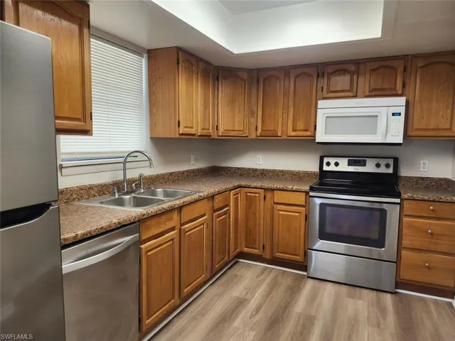 112 Se 12th Ter, Cape Coral, Florida 33990