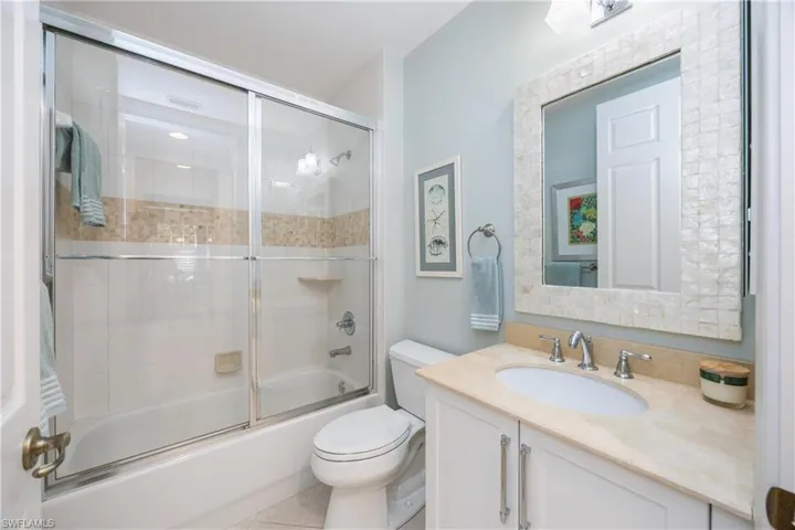802  Regency Reserve  CIR, Naples, FL 34119