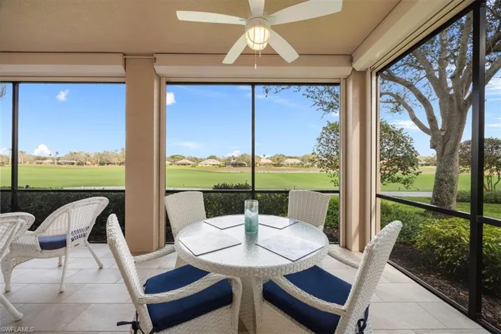 Sunroom with ceiling fan