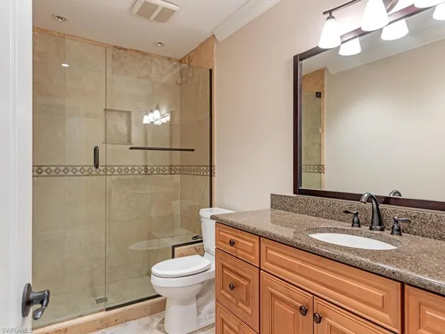 4660  7th NW AVE, Naples, FL 34119