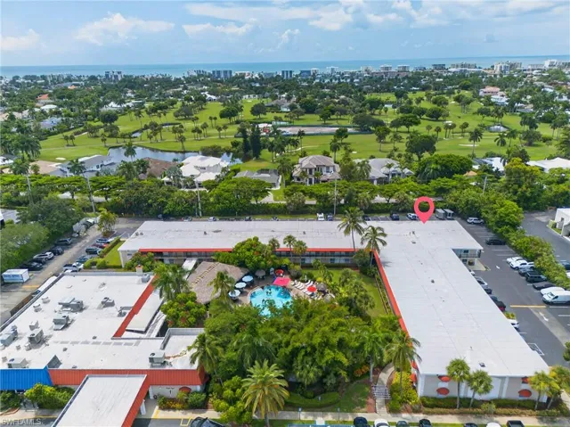 2555 9th St N 204, Naples, Florida 34103