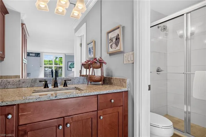 2555 9th St N 204, Naples, Florida 34103