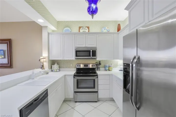 400 Flagship Dr 505, Naples, Florida 34108
