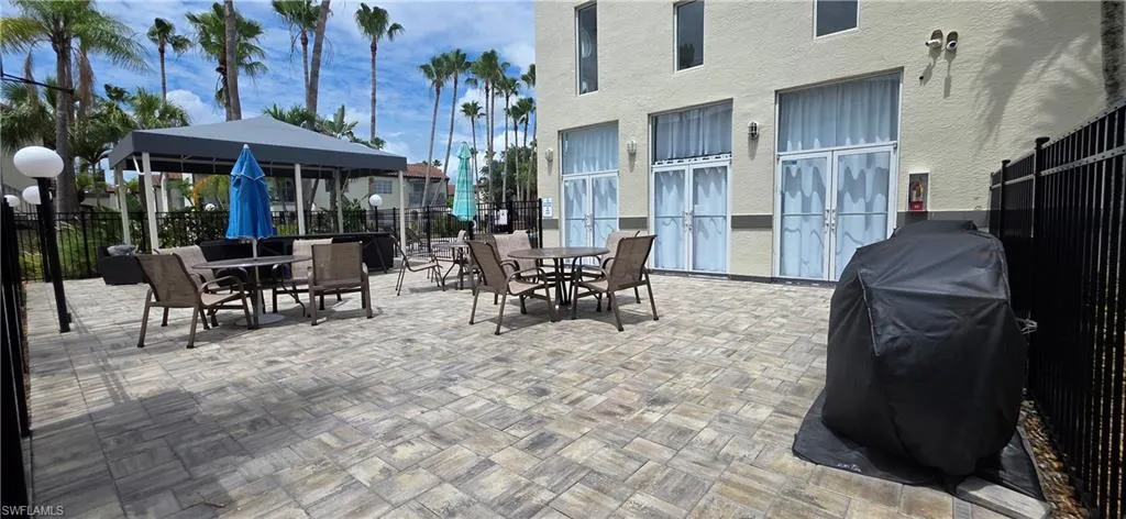 3419 Winkler Ave, Fort Myers, Florida 33916